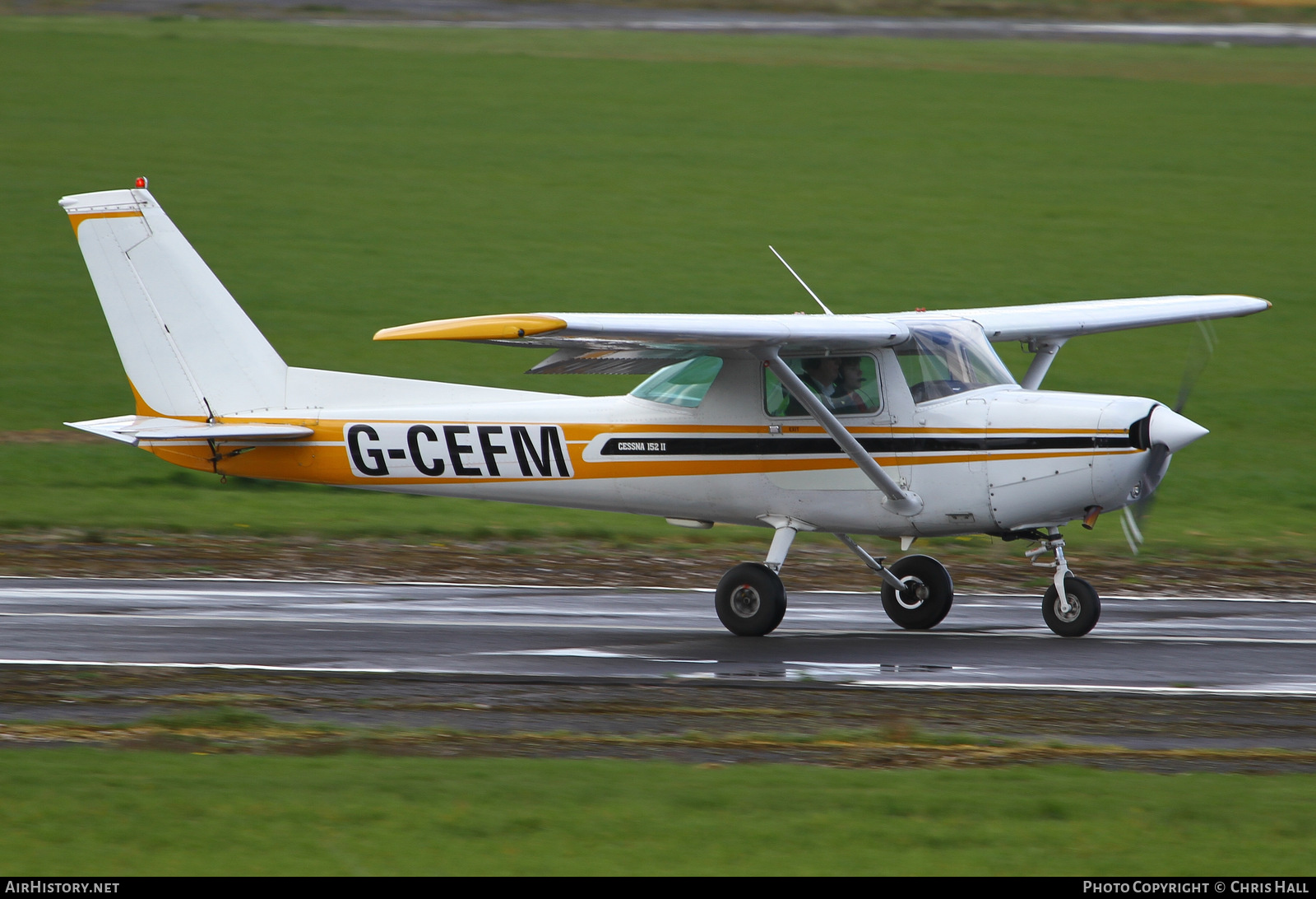 Aircraft Photo of G-CEFM | Cessna 152 | AirHistory.net #453304