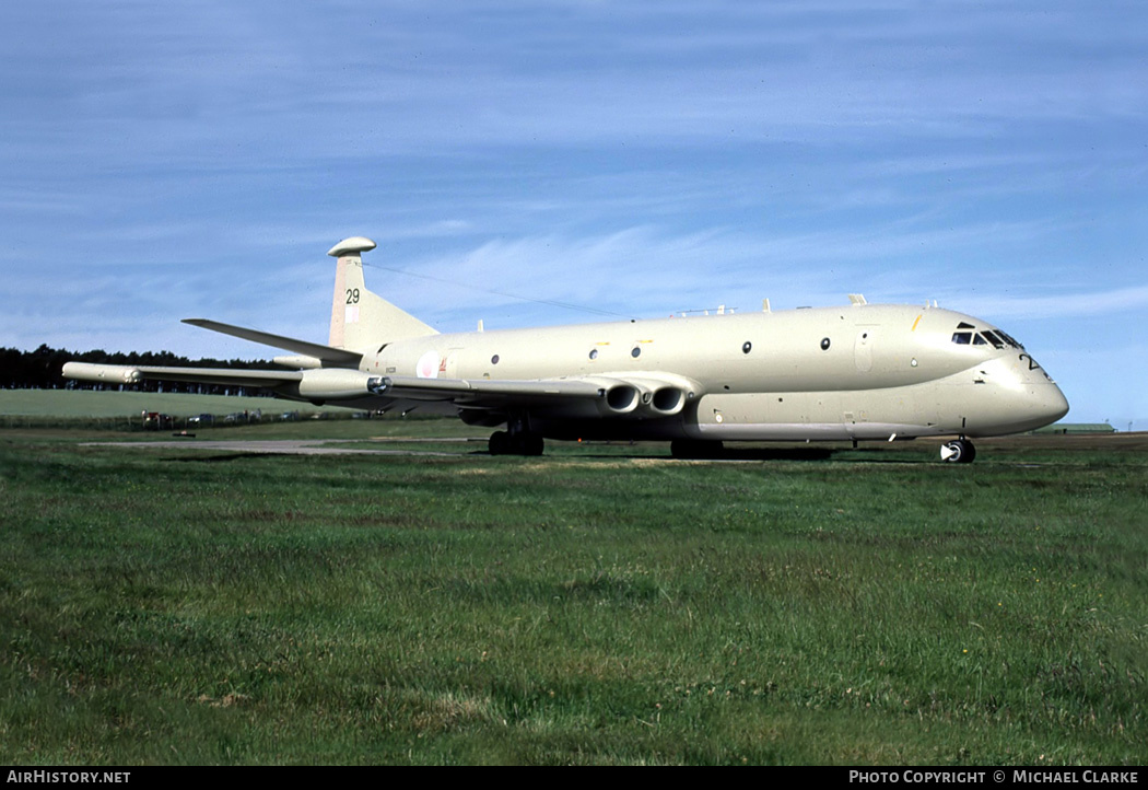 Aircraft Photo of XV229 | Hawker Siddeley HS-801 Nimrod MR.1 | UK - Air Force | AirHistory.net #453330