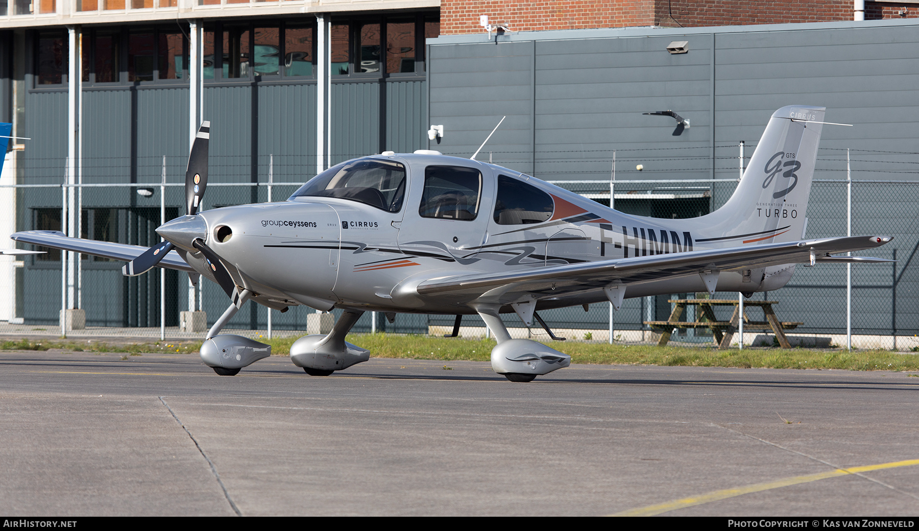 Aircraft Photo of F-HIMM | Cirrus SR-22 G3-GTS Turbo | Group Ceyssens | AirHistory.net #453485