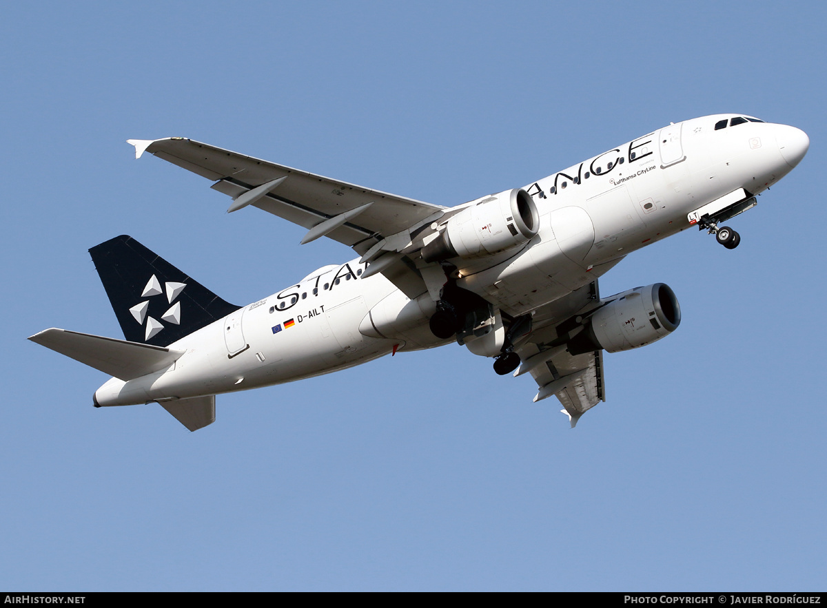 Aircraft Photo of D-AILT | Airbus A319-114 | Lufthansa CityLine | AirHistory.net #453592