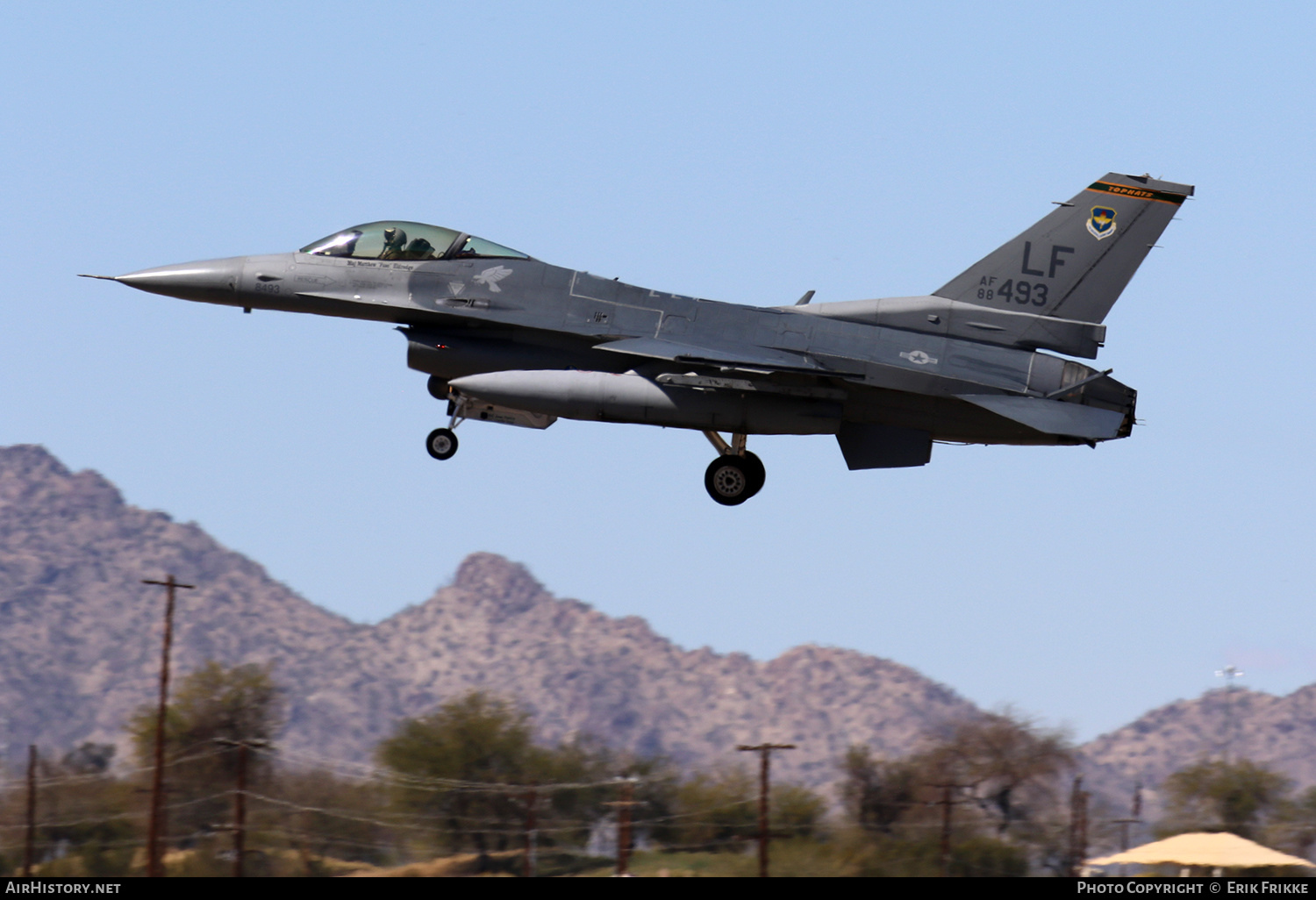 Aircraft Photo of 88-0493 / AF88-493 | Lockheed F-16CM Fighting Falcon | USA - Air Force | AirHistory.net #453611