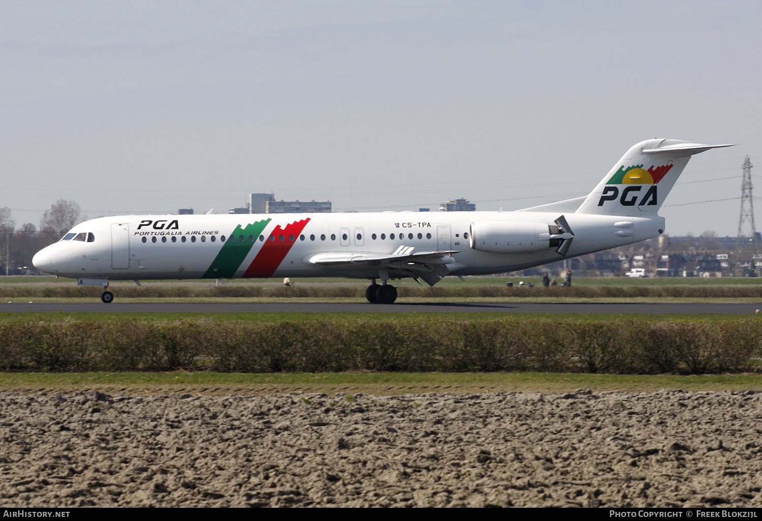 Aircraft Photo of CS-TPA | Fokker 100 (F28-0100) | Portugália Airlines - PGA | AirHistory.net #453654