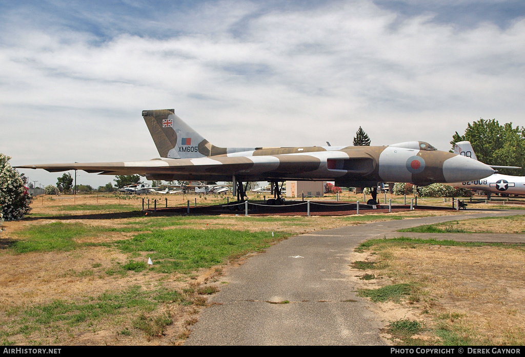Aircraft Photo of XM605 | Avro 698 Vulcan B.2 | UK - Air Force | AirHistory.net #453672