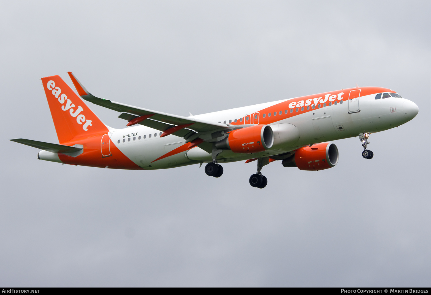 Aircraft Photo of G-EZOX | Airbus A320-214 | EasyJet | AirHistory.net #453708