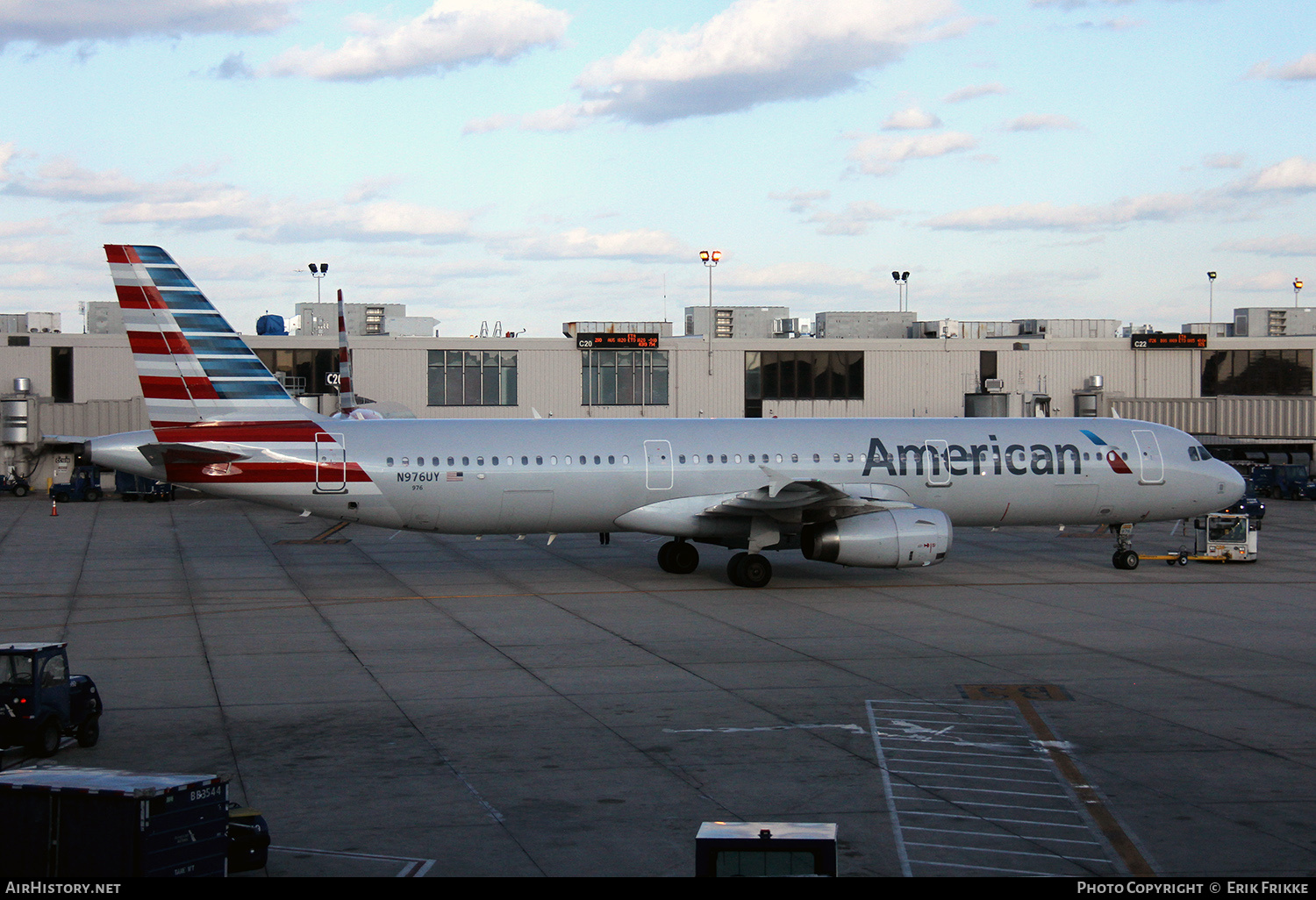 Aircraft Photo of N976UY | Airbus A321-231 | American Airlines | AirHistory.net #453723