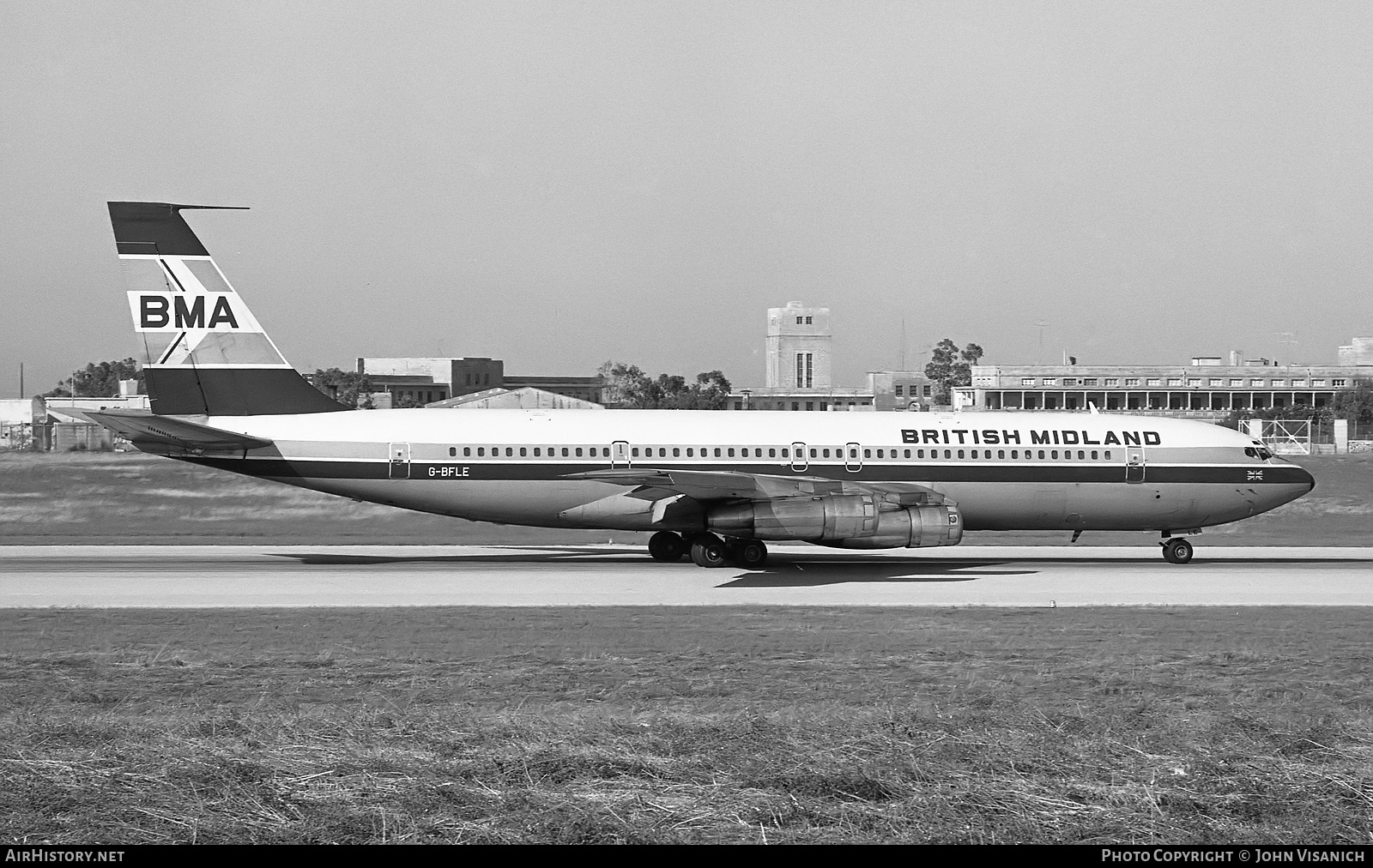 Aircraft Photo of G-BFLE | Boeing 707-338C | British Midland Airways - BMA | AirHistory.net #453758