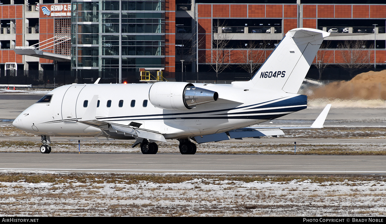 Aircraft Photo of N604PS | Bombardier Challenger 604 (CL-600-2B16) | AirHistory.net #453871