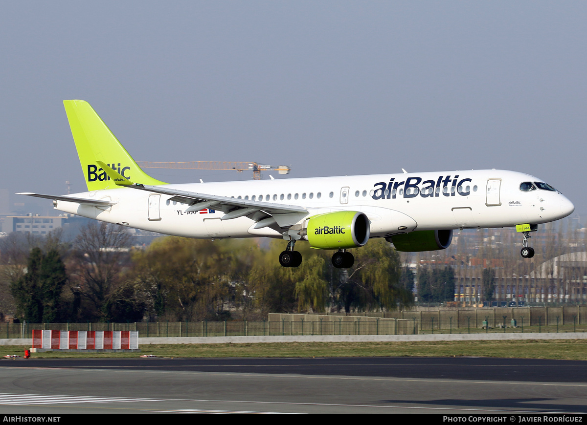 Aircraft Photo of YL-AAP | Airbus A220-371 (BD-500-1A11) | AirBaltic | AirHistory.net #453876