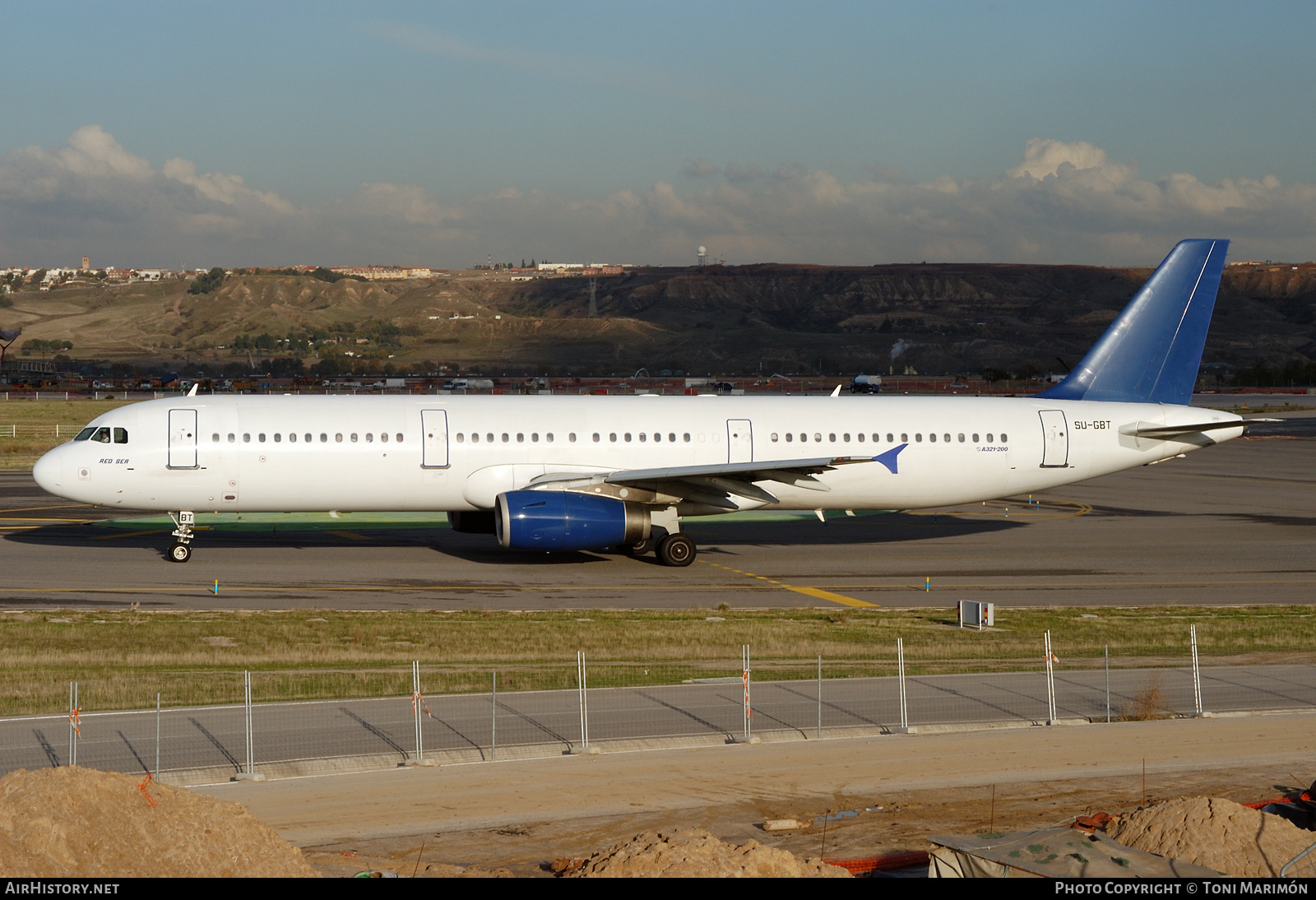 Aircraft Photo of SU-GBT | Airbus A321-131 | EgyptAir | AirHistory.net #453894