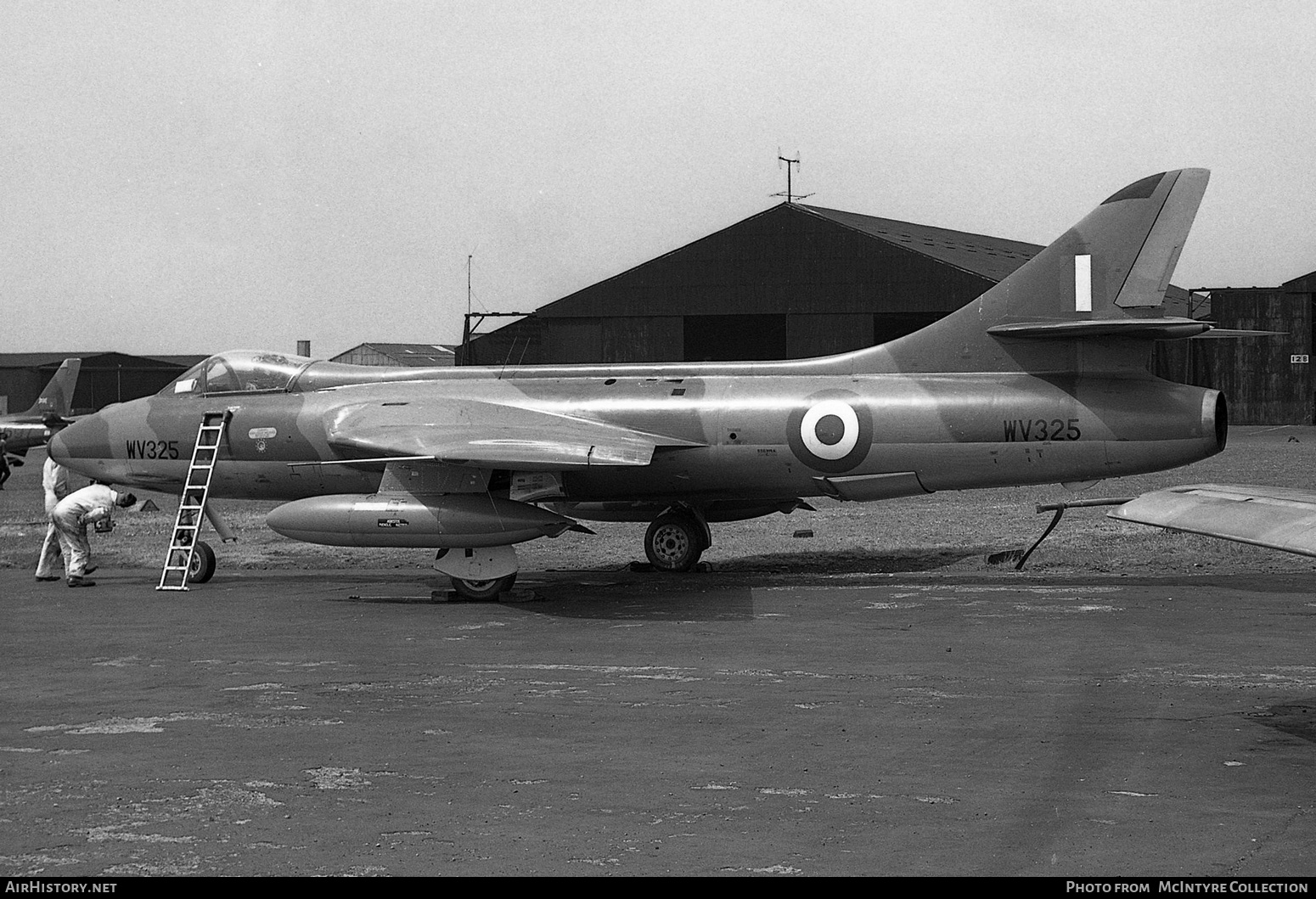 Aircraft Photo of WV325 | Hawker Hunter F4 | UK - Air Force | AirHistory.net #453932