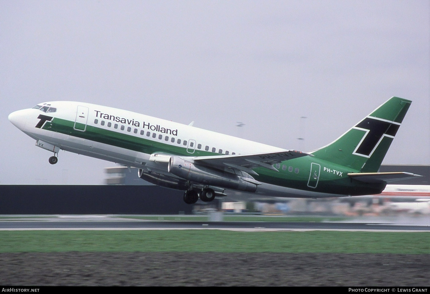 Aircraft Photo of PH-TVX | Boeing 737-2T5/Adv | Transavia Holland | AirHistory.net #453974