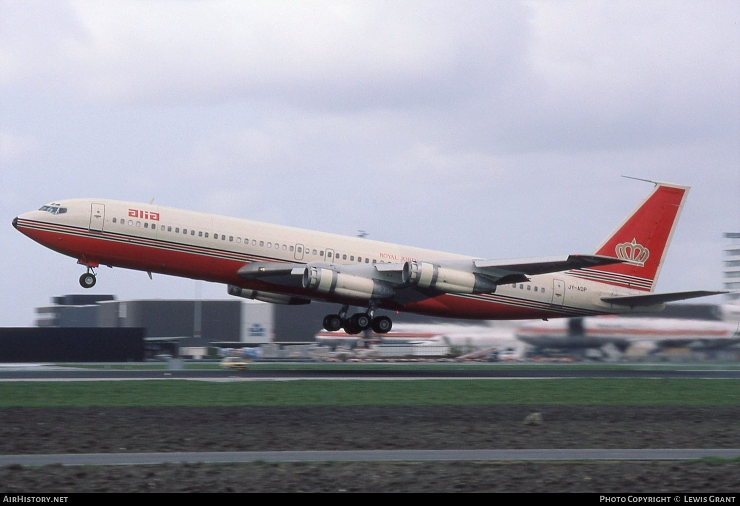 Aircraft Photo of JY-ADP | Boeing 707-3D3C | Alia - The Royal Jordanian Airline | AirHistory.net #453975