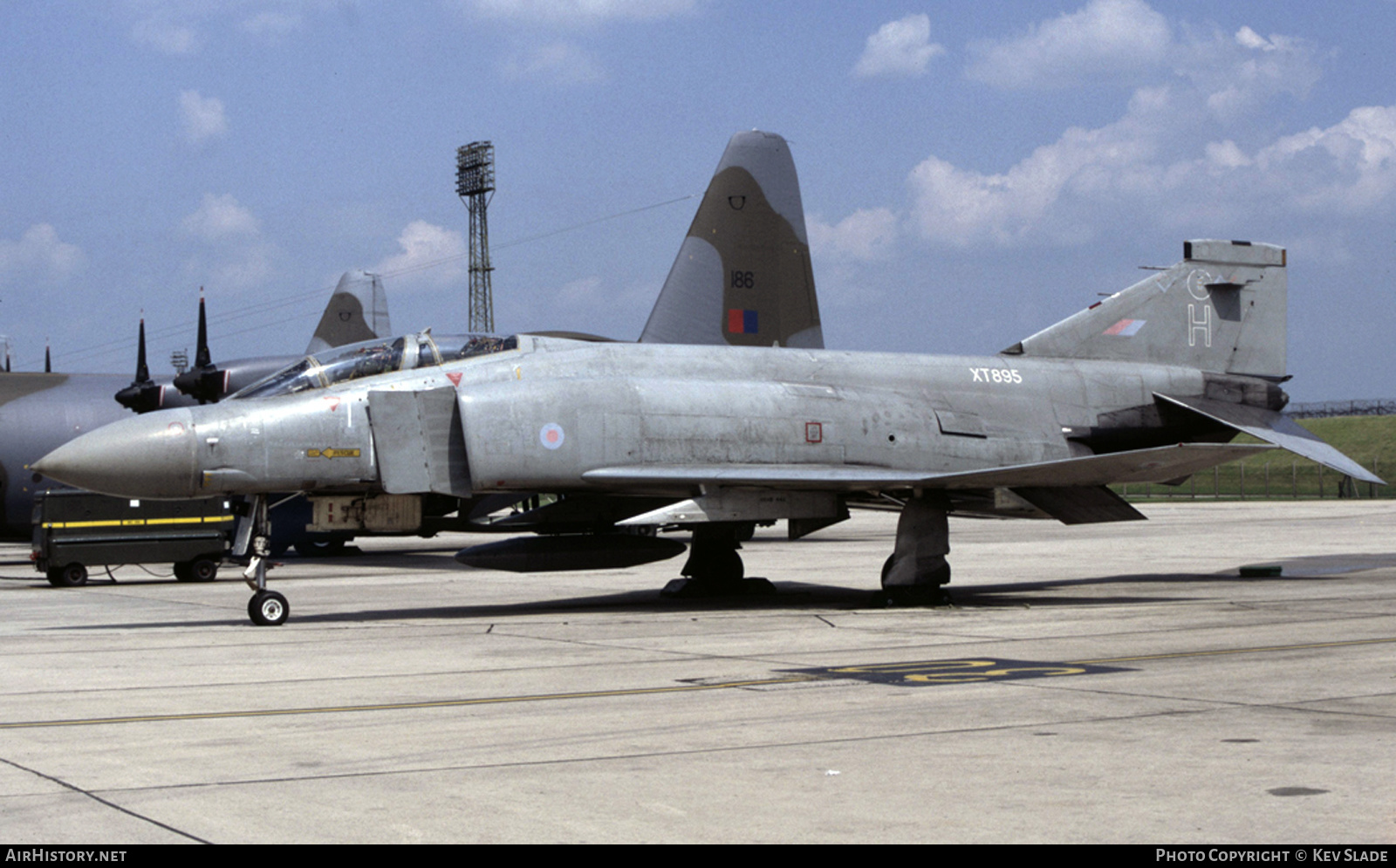 Aircraft Photo of XT895 | McDonnell Douglas F-4M Phantom FGR2 | UK - Air Force | AirHistory.net #454015