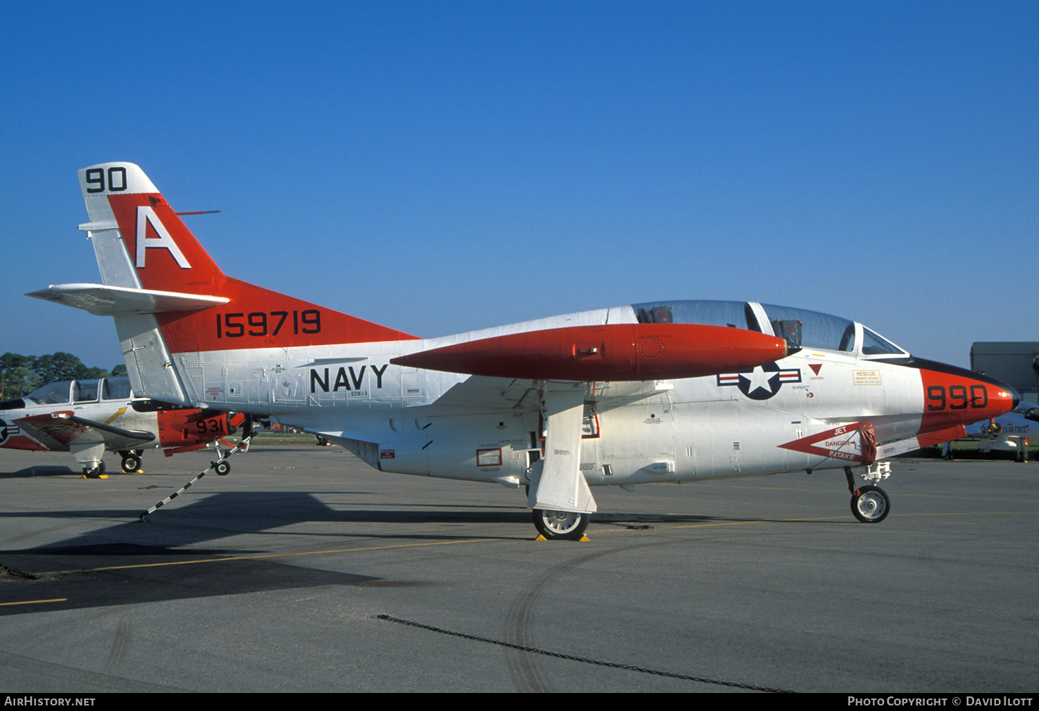 Aircraft Photo of 159719 | North American Rockwell T-2C Buckeye | USA - Navy | AirHistory.net #454021