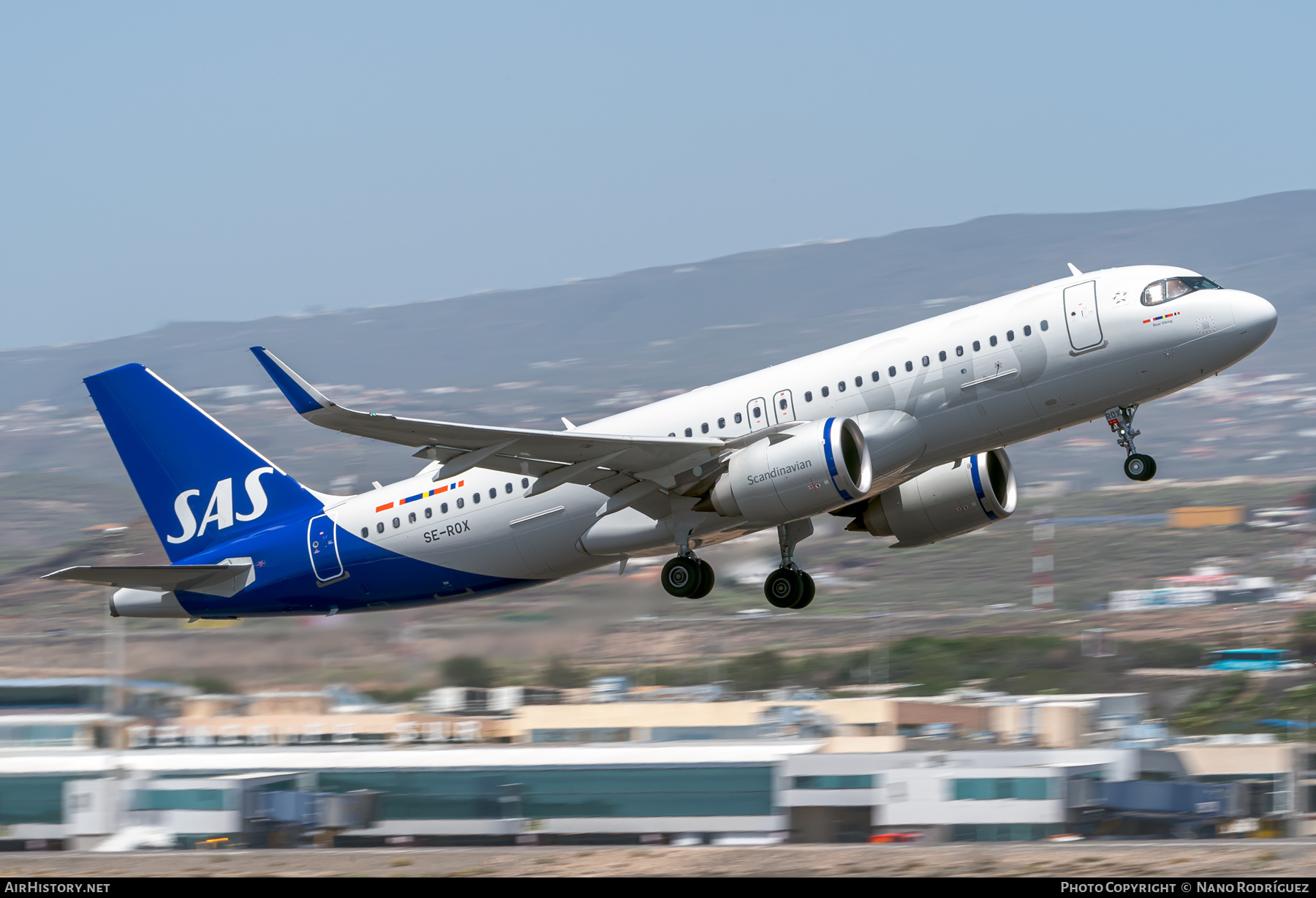 Aircraft Photo of SE-ROX | Airbus A320-251N | Scandinavian Airlines - SAS | AirHistory.net #454079