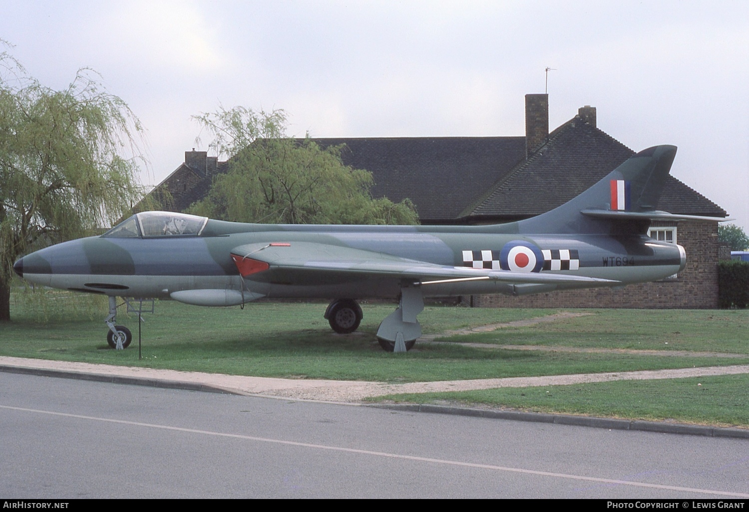 Aircraft Photo of WT694 | Hawker Hunter F1 | UK - Air Force | AirHistory.net #454186