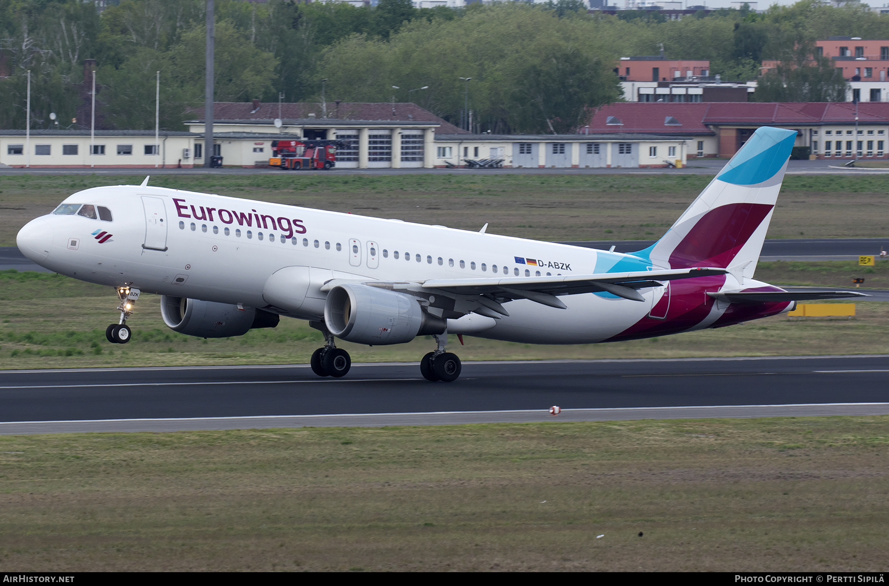 Aircraft Photo of D-ABZK | Airbus A320-216 | Eurowings | AirHistory.net #454191