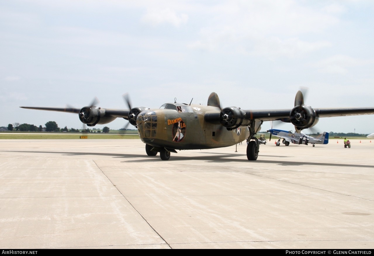 Aircraft Photo of N24927 | Consolidated B-24A Liberator | Commemorative Air Force | USA - Air Force | AirHistory.net #454353
