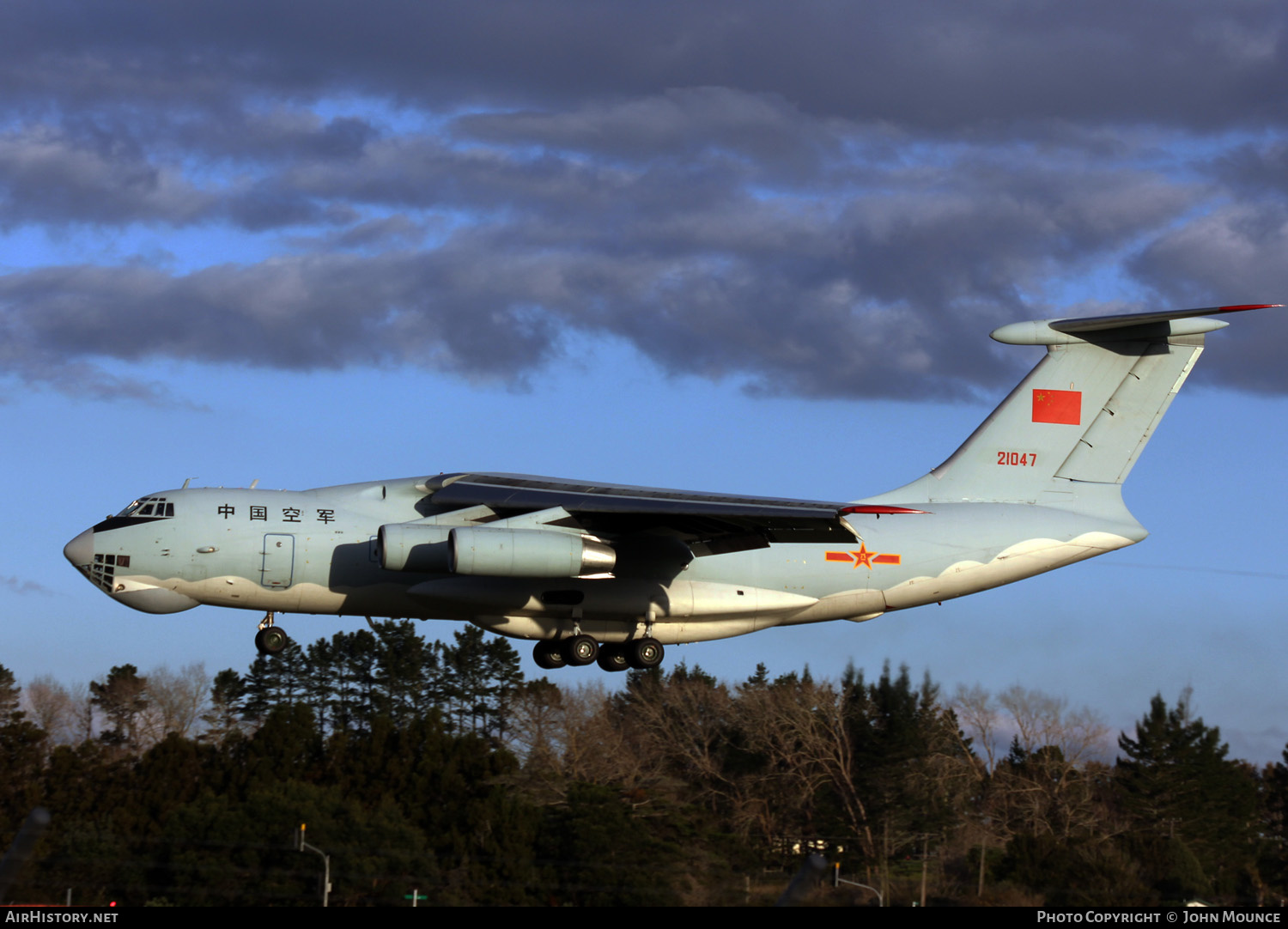 Aircraft Photo of 21047 | Ilyushin Il-76MD | China - Air Force | AirHistory.net #454357