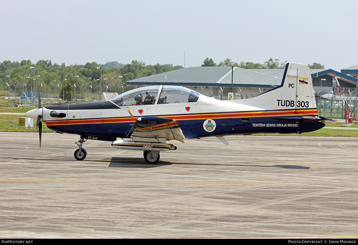 Aircraft Photo of TUDB303 | Pilatus PC-7 MkII | Brunei - Air Force | AirHistory.net #454414