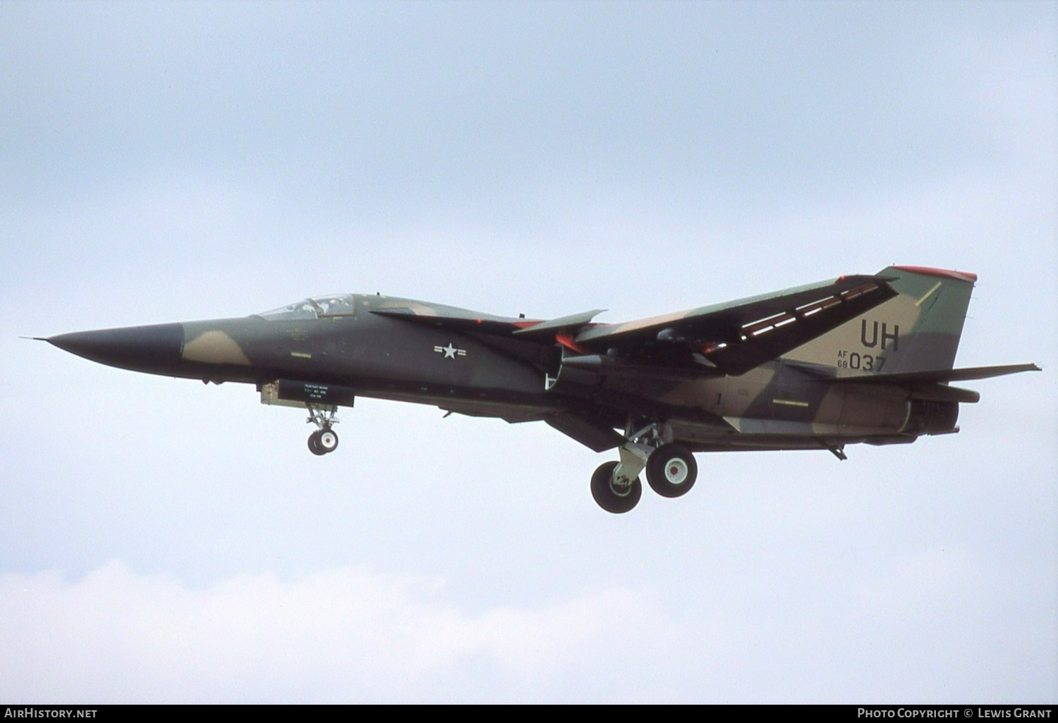 Aircraft Photo of 68-0037 / AF68-037 | General Dynamics F-111E Aardvark | USA - Air Force | AirHistory.net #454461