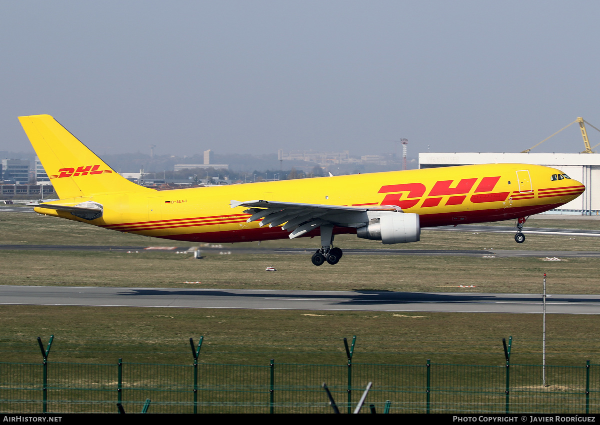 Aircraft Photo of D-AEAJ | Airbus A300F4-622R(F) | DHL International | AirHistory.net #454511