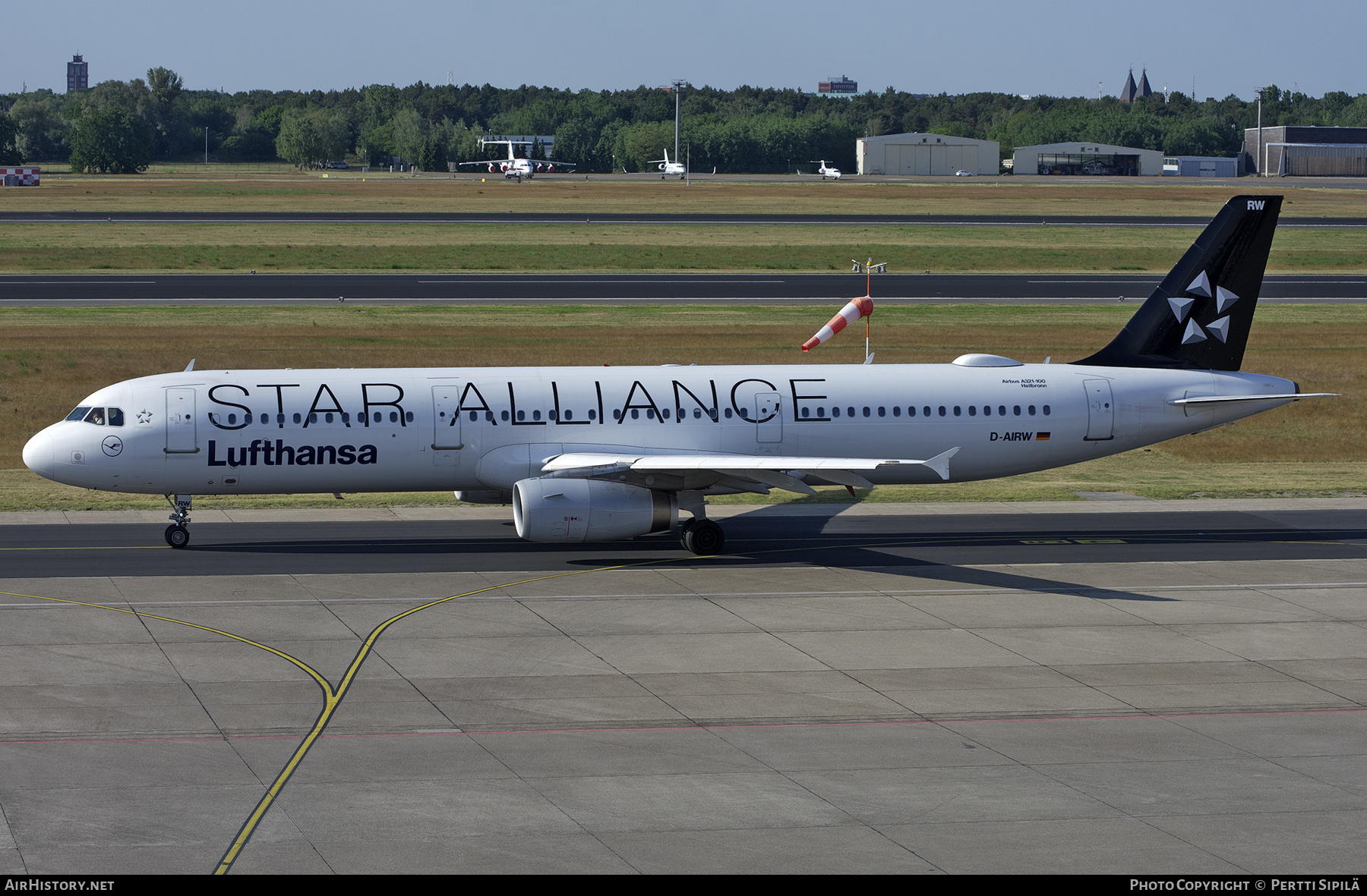 Aircraft Photo of D-AIRW | Airbus A321-131 | Lufthansa | AirHistory.net #454553