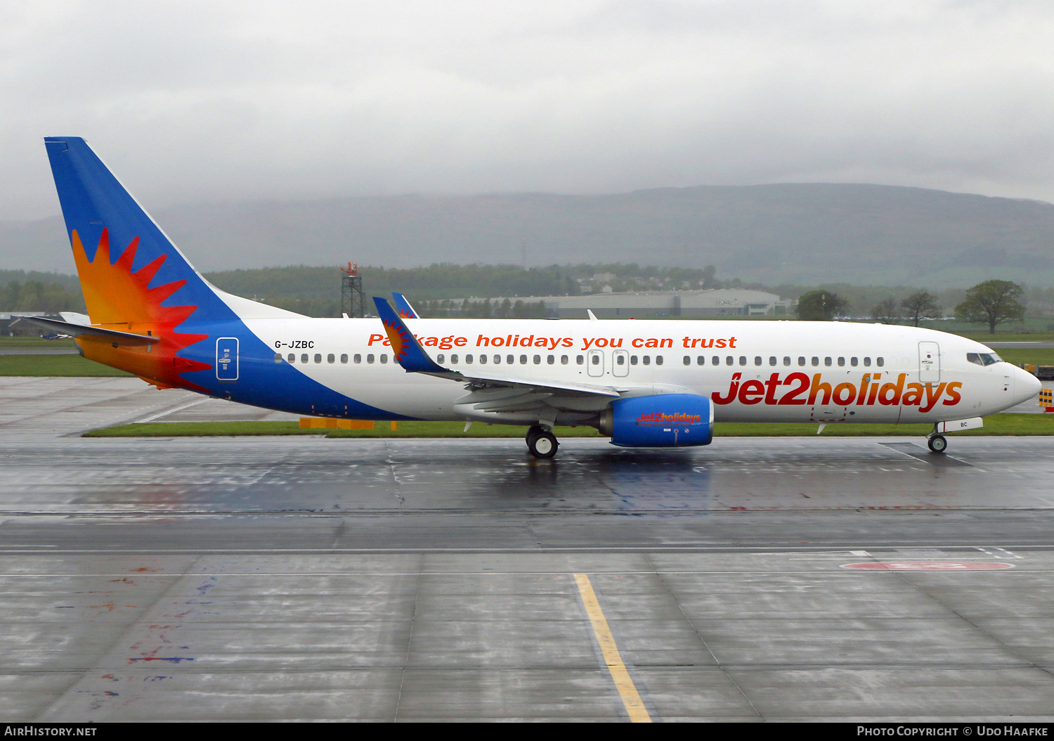 Aircraft Photo of G-JZBC | Boeing 737-800 | Jet2 Holidays | AirHistory.net #454690