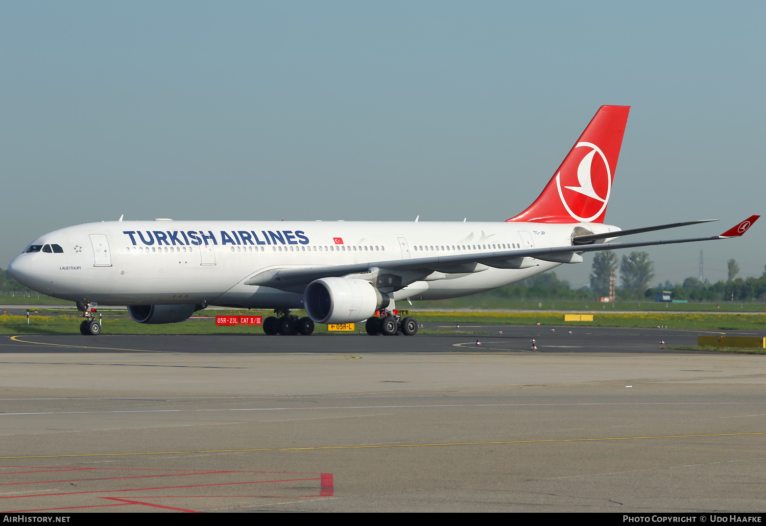 Aircraft Photo of TC-JIP | Airbus A330-223 | Turkish Airlines | AirHistory.net #454692