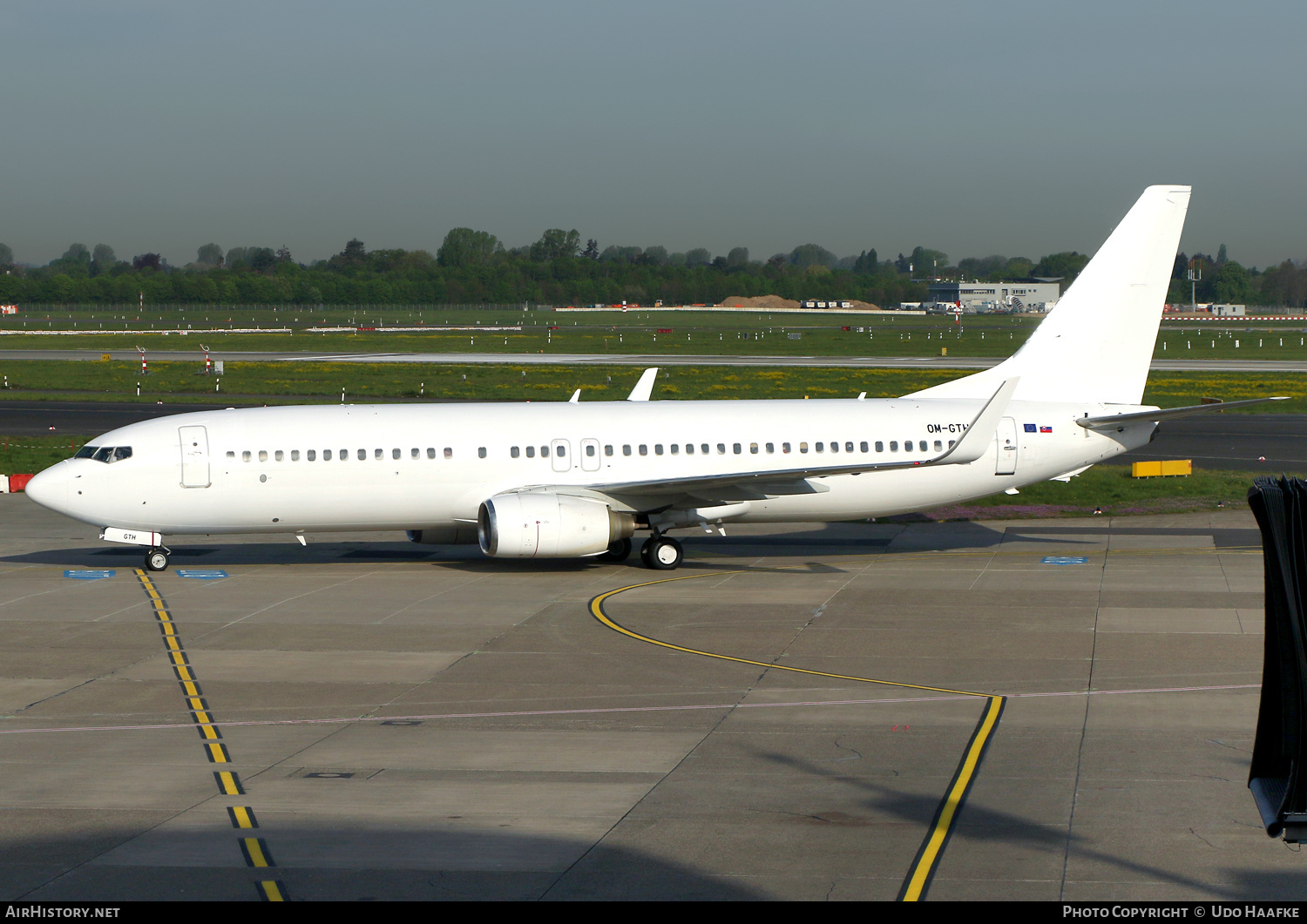Aircraft Photo of OM-GTH | Boeing 737-8BK | AirHistory.net #454693