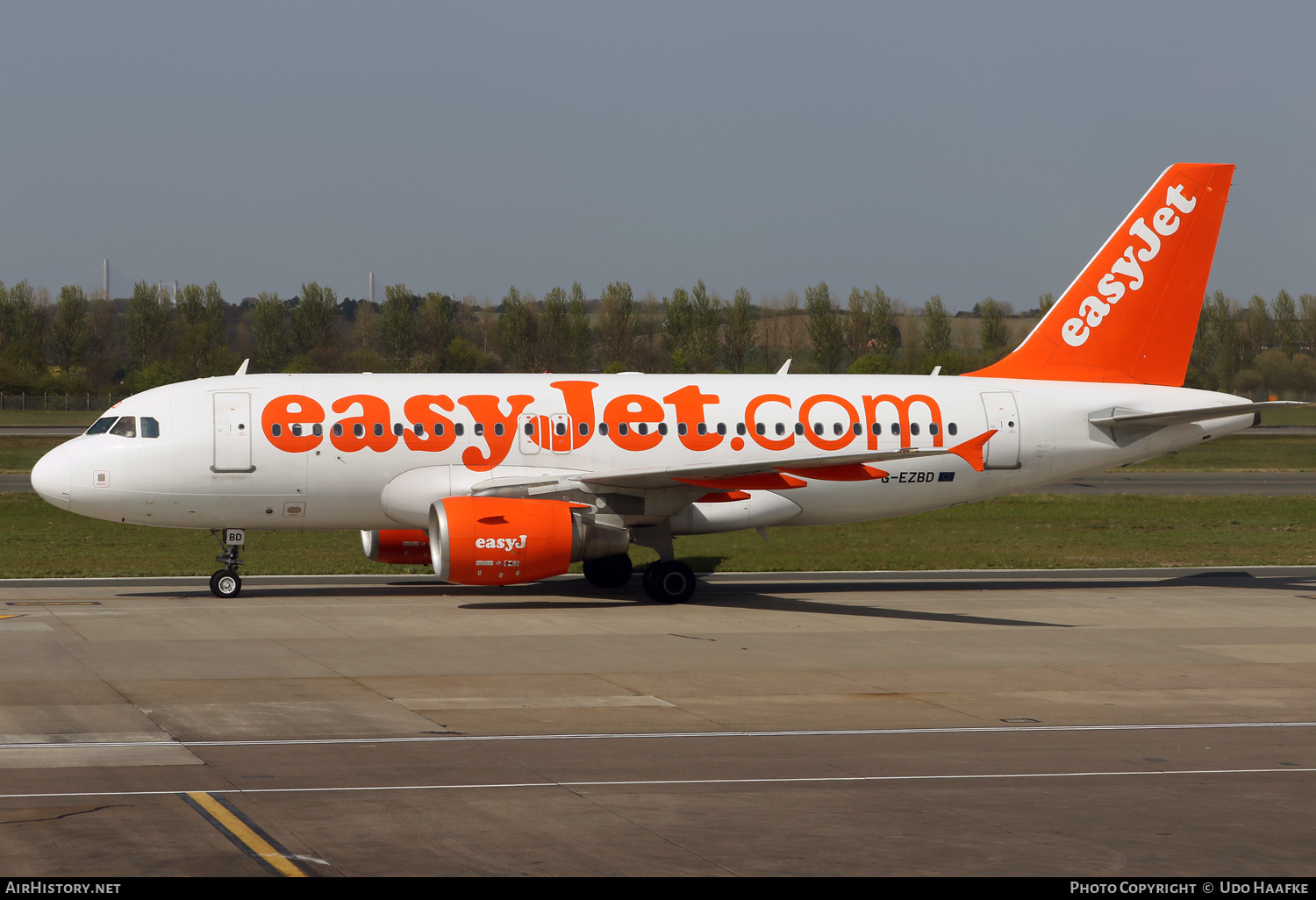 Aircraft Photo of G-EZBD | Airbus A319-111 | EasyJet | AirHistory.net #454705