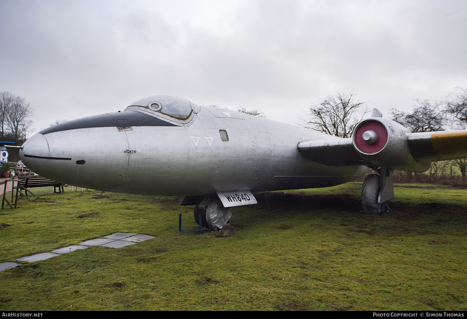 Aircraft Photo of WH840 | English Electric Canberra T4 | UK - Air Force | AirHistory.net #454810