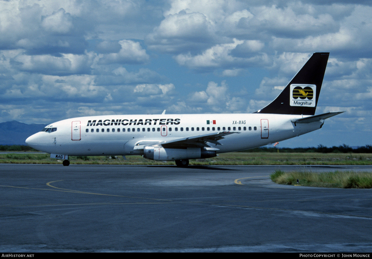 Aircraft Photo of XA-MAG | Boeing 737-205/Adv | Magnicharters | AirHistory.net #454838