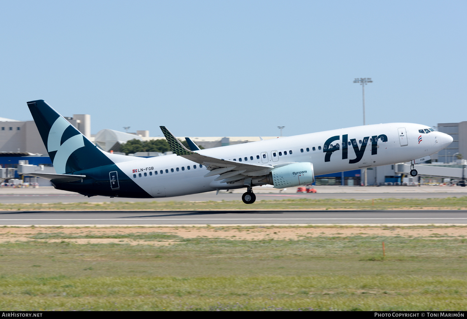 Aircraft Photo of LN-FGB | Boeing 737-82R | Flyr | AirHistory.net #454897