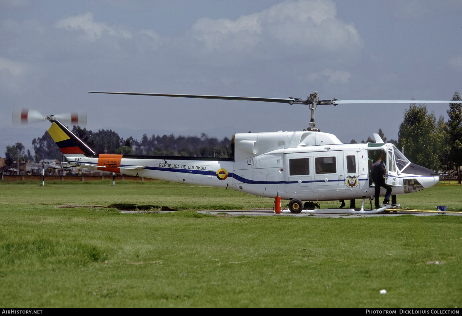 Aircraft Photo of FAC002 | Bell 212 Twin Two-Twelve | Colombia - Air Force | AirHistory.net #454997