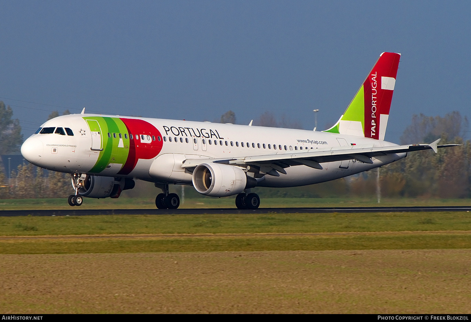 Aircraft Photo of CS-TNU | Airbus A320-214 | TAP Portugal | AirHistory.net #455051