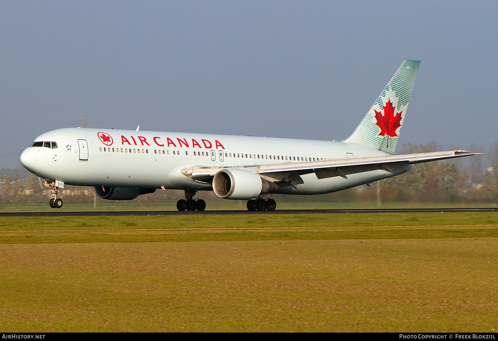 Aircraft Photo of C-GHOZ | Boeing 767-375/ER | Air Canada | AirHistory.net #455053