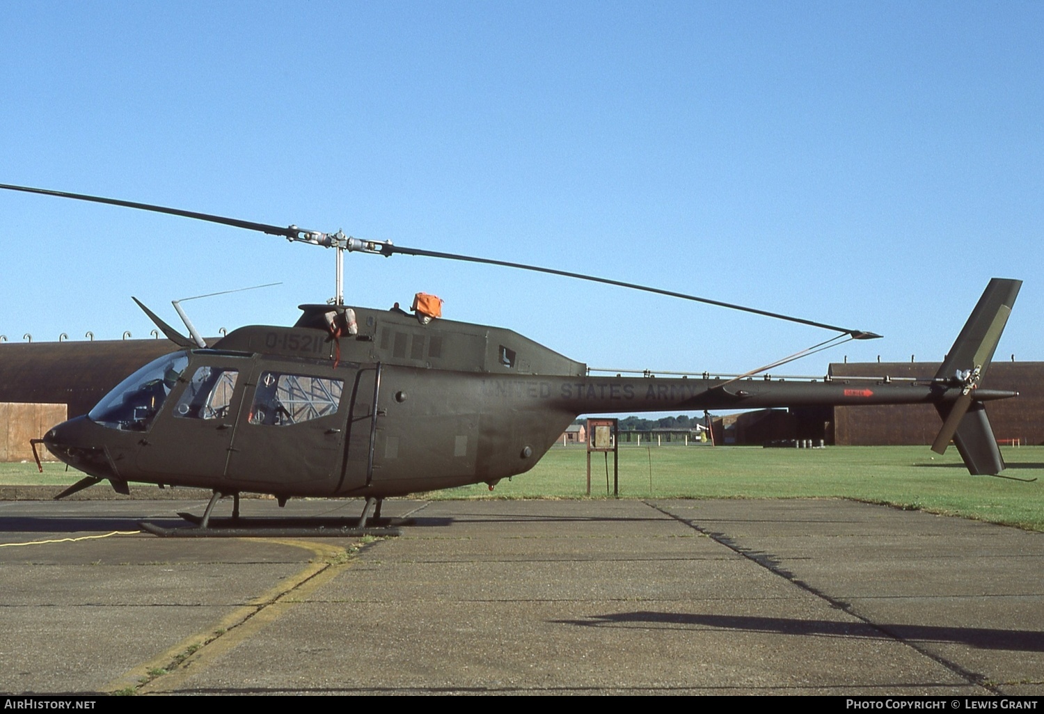 Aircraft Photo of 70-15211 / 0-15211 | Bell OH-58A Kiowa (206A-1) | USA - Army | AirHistory.net #455057