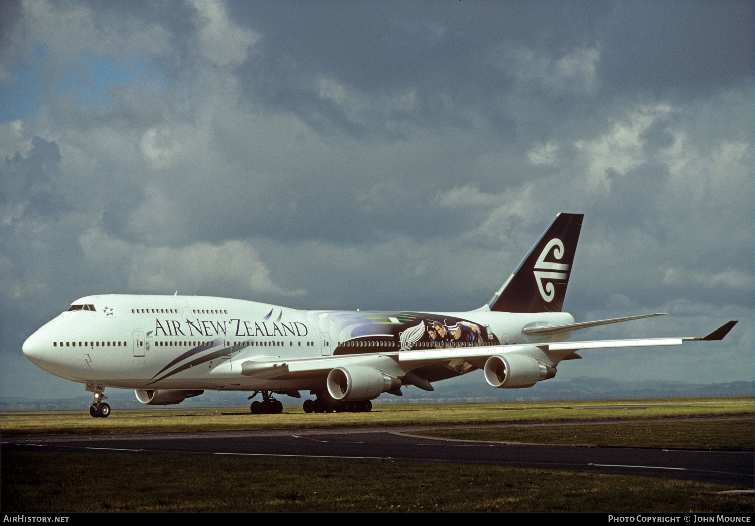 Aircraft Photo of ZK-NBW | Boeing 747-419 | Air New Zealand | AirHistory.net #455078