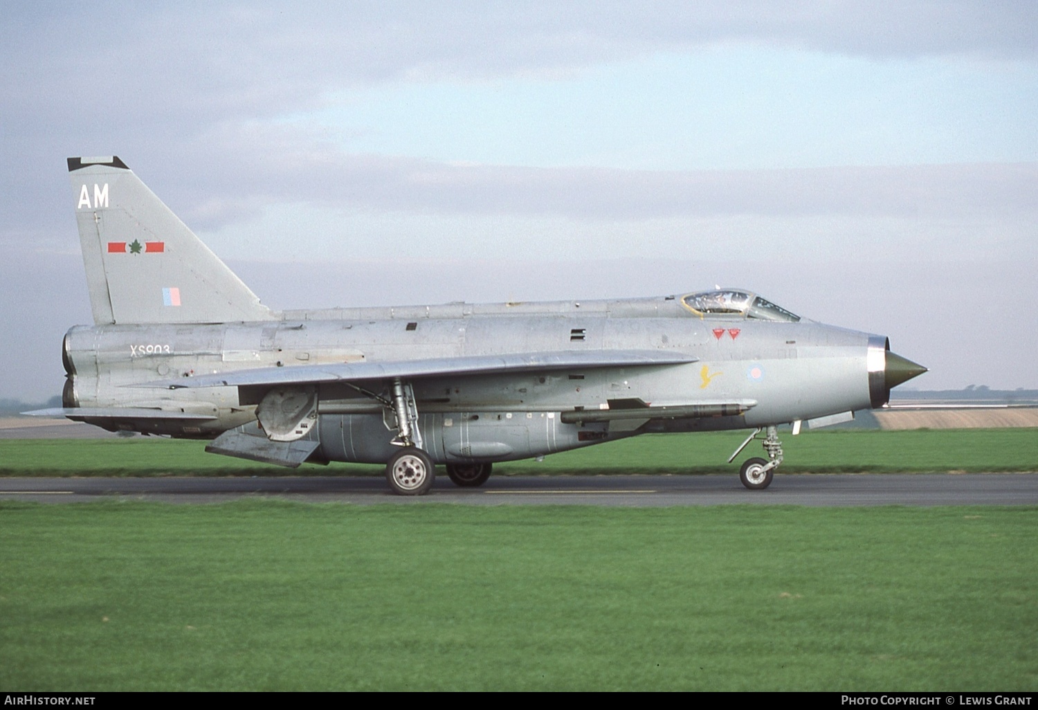 Aircraft Photo of XS903 | English Electric Lightning F6 | UK - Air Force | AirHistory.net #455097