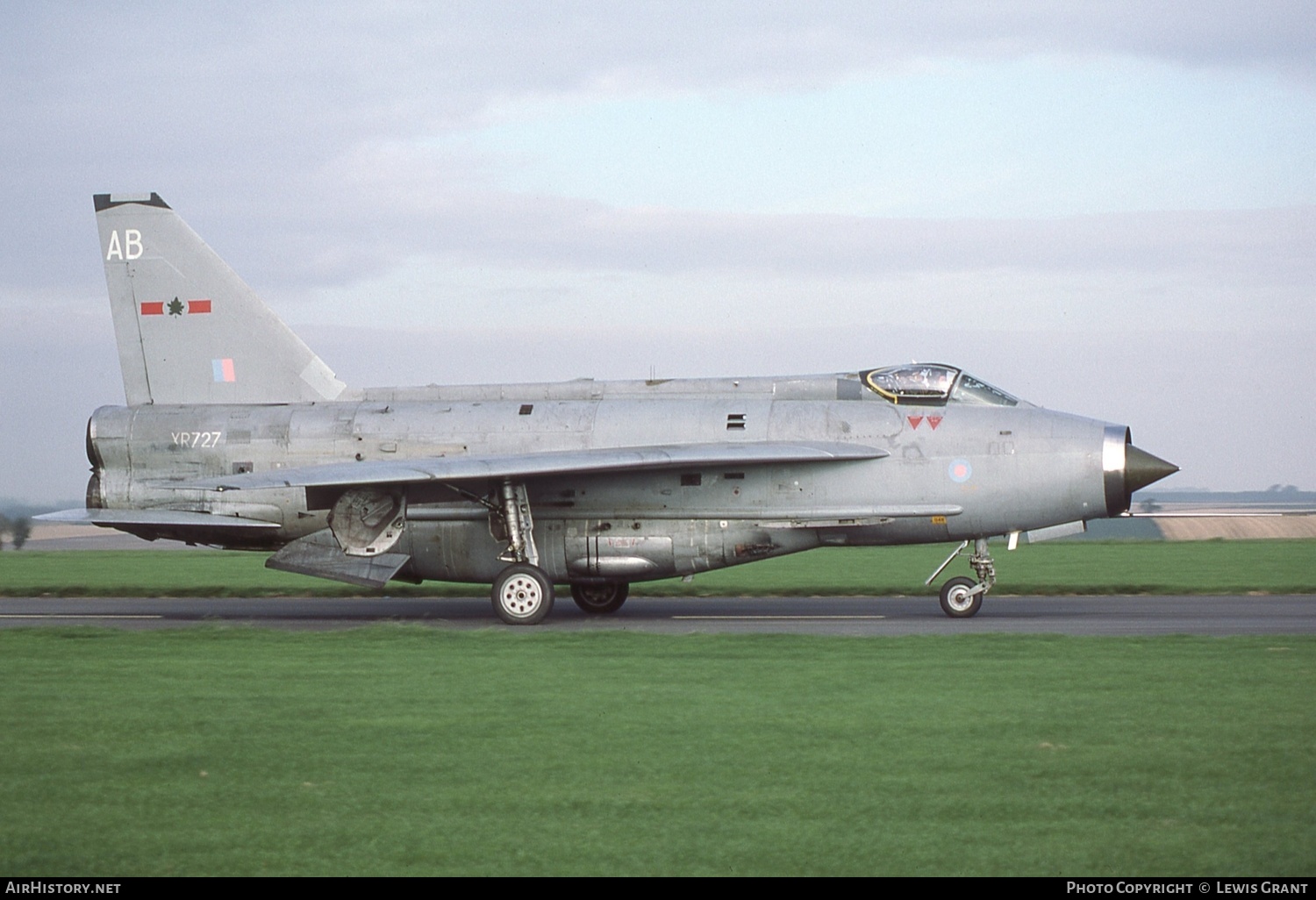 Aircraft Photo of XR727 | English Electric Lightning F6 | UK - Air Force | AirHistory.net #455100