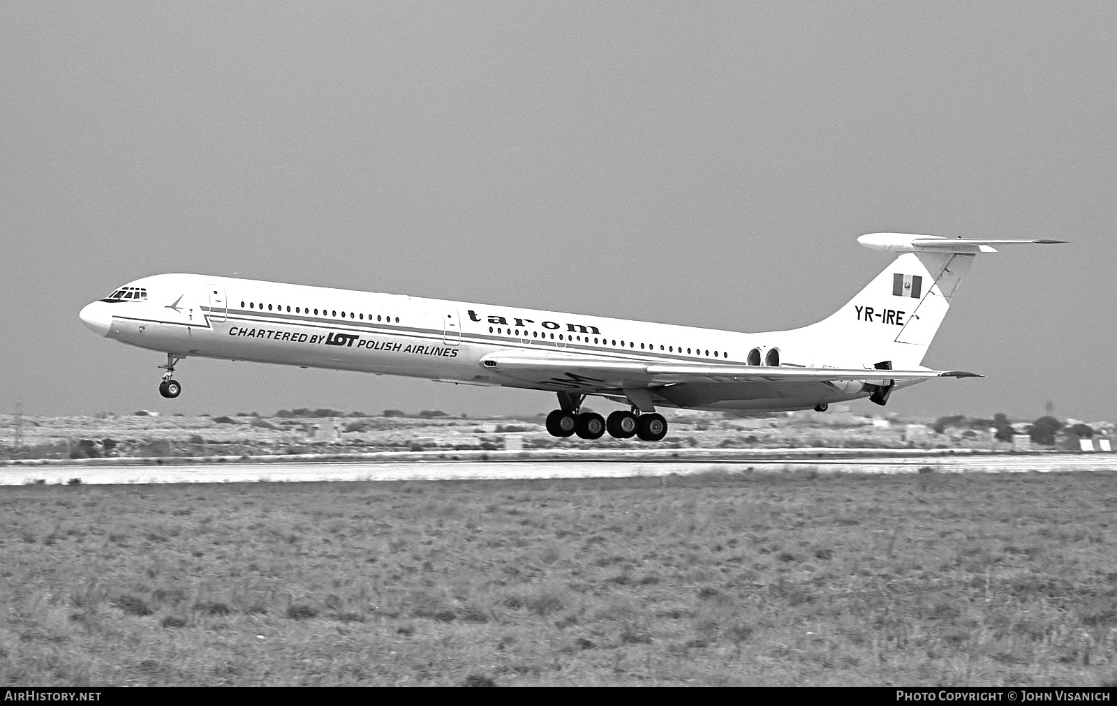 Aircraft Photo of YR-IRE | Ilyushin Il-62M | LOT Polish Airlines - Polskie Linie Lotnicze | AirHistory.net #455166