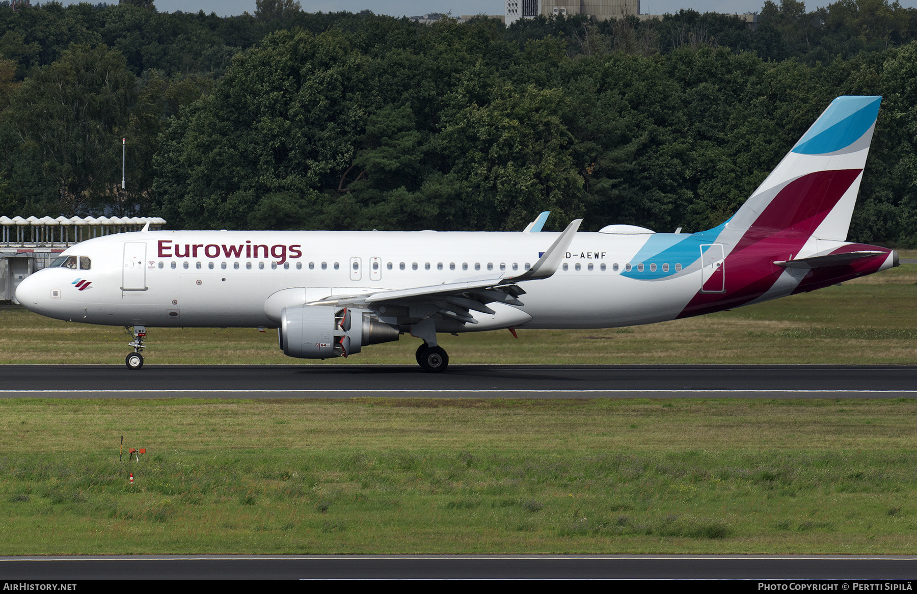 Aircraft Photo of D-AEWF | Airbus A320-214 | Eurowings | AirHistory.net #455229