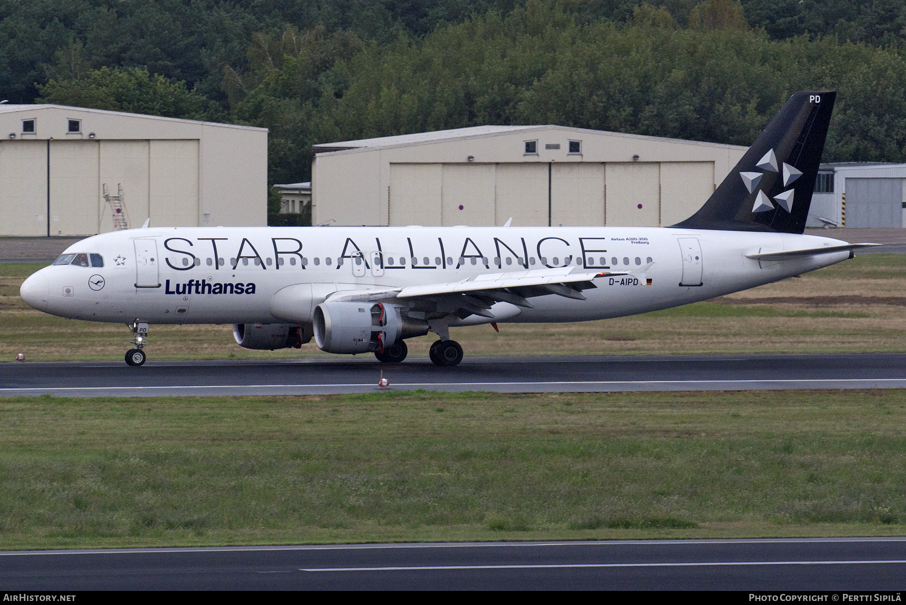 Aircraft Photo of D-AIPD | Airbus A320-211 | Lufthansa | AirHistory.net #455241