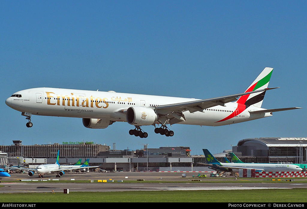 Aircraft Photo of A6-EPY | Boeing 777-300/ER | Emirates | AirHistory.net #455264