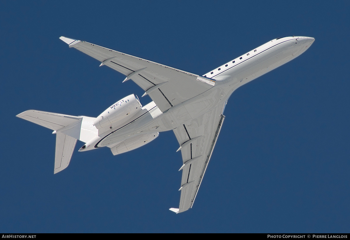 Aircraft Photo of N933EY | Bombardier Global 6000 (BD-700-1A10) | AirHistory.net #455318