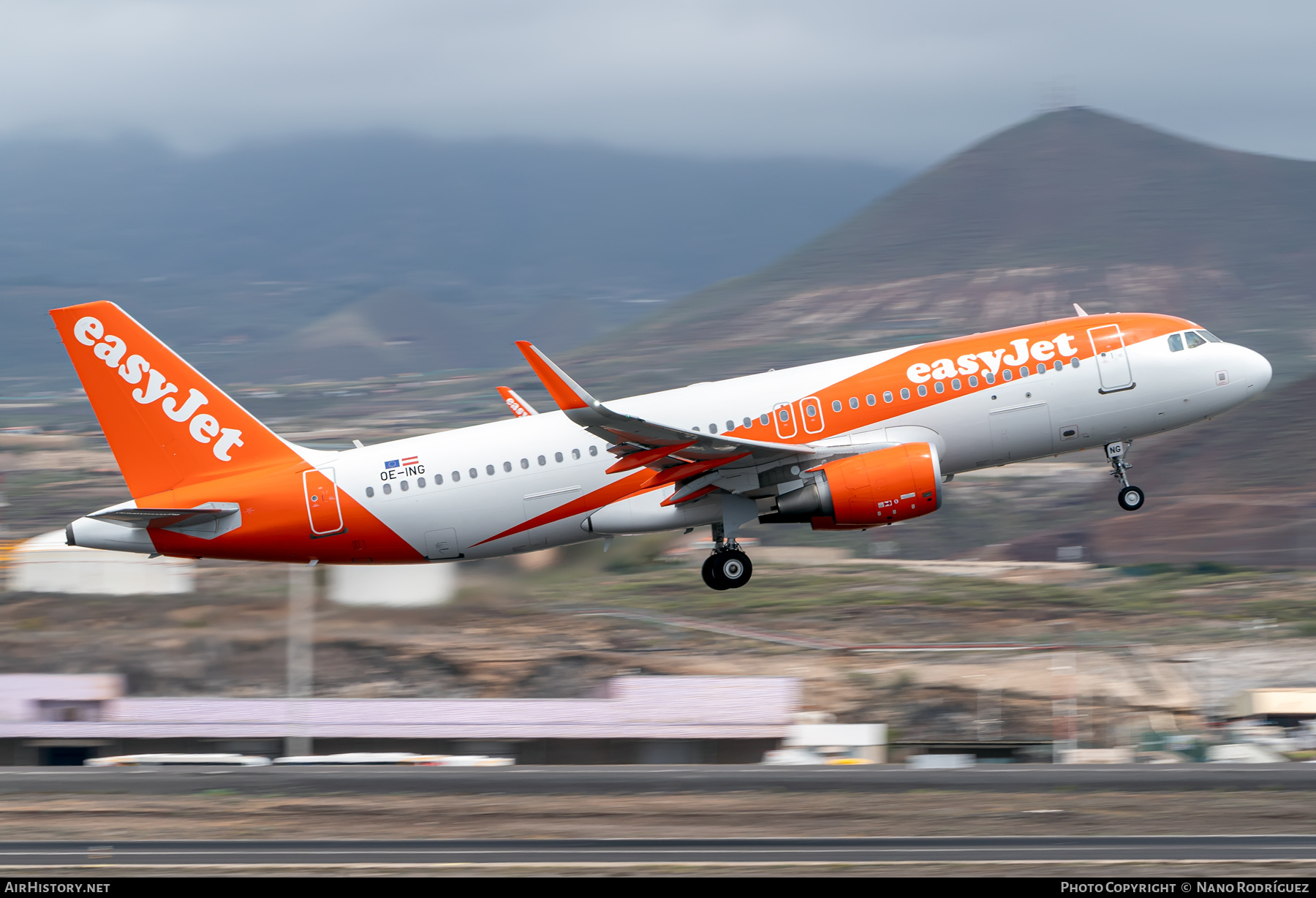 Aircraft Photo of OE-ING | Airbus A320-214 | EasyJet | AirHistory.net #455320