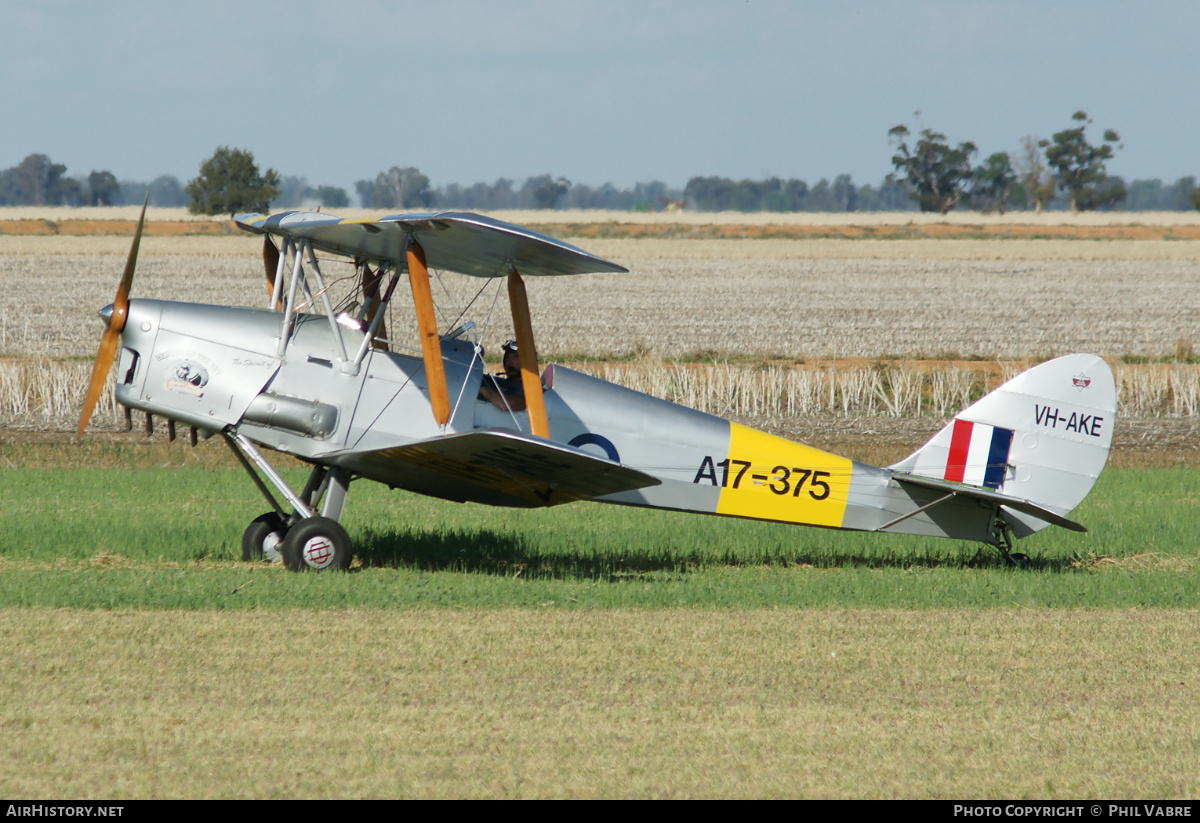 Aircraft Photo of VH-AKE / A17-375 | De Havilland D.H. 82A Tiger Moth | Australia - Air Force | AirHistory.net #455415