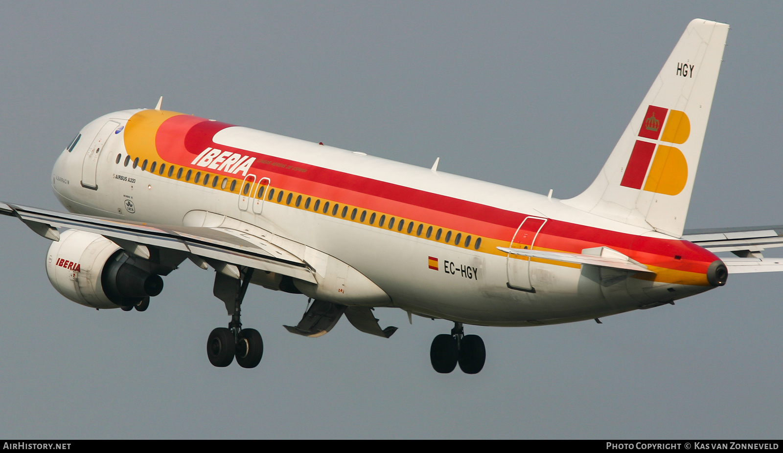 Aircraft Photo of EC-HGY | Airbus A320-214 | Iberia | AirHistory.net #455456