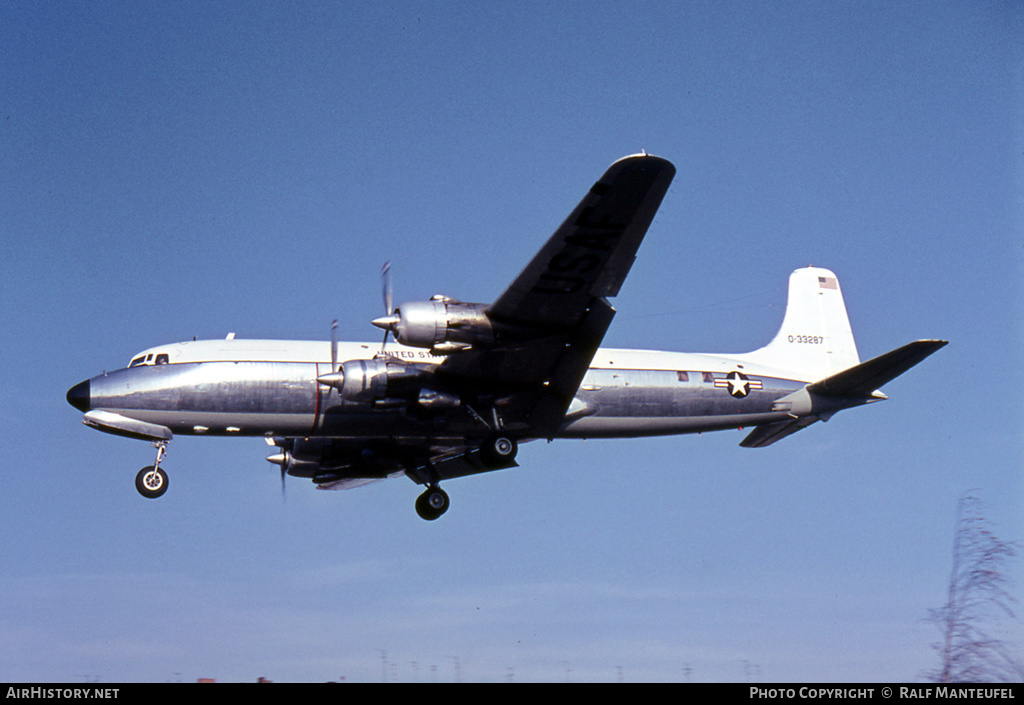 Aircraft Photo of 53-3287 / 0-33287 | Douglas C-118A Liftmaster (DC-6A) | USA - Air Force | AirHistory.net #455515